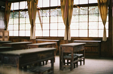 Photography by NUS Architecture Alumni. Art guide to fine art in Singapore contemporary photography art prints centred on experimental photography, urban art, interior art and fine art curriculum academic studio practice in Singapore contemporary arts scene, art space and art culture