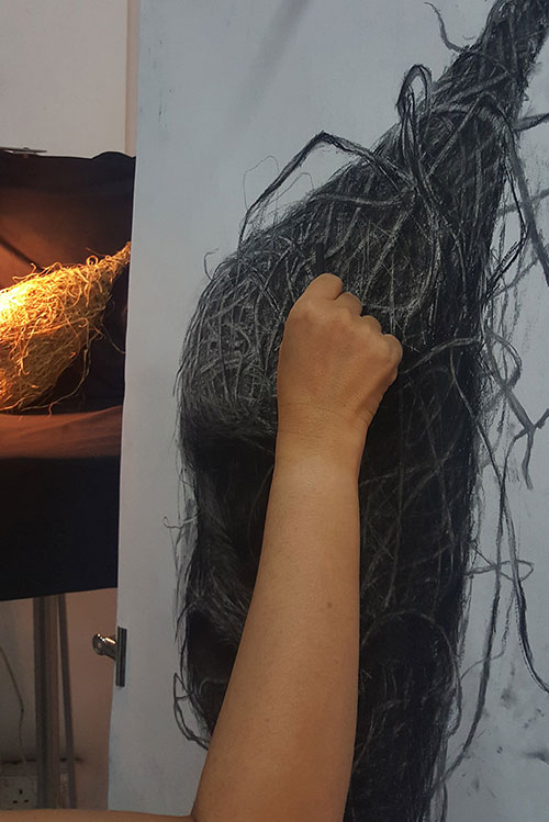 A Singapore contemporary art showcase on modern art space, culture and  academic fine art, classical realism art studies, art studio practices and art classes in Singapore arts scene