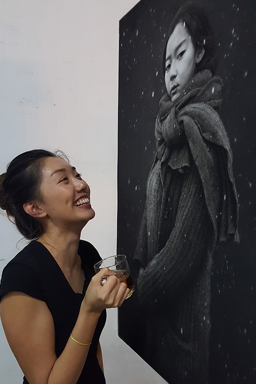 A Singapore contemporary art showcase on modern art space, culture and  academic fine art, classical realism art studies, art studio practices and art classes in Singapore arts scene