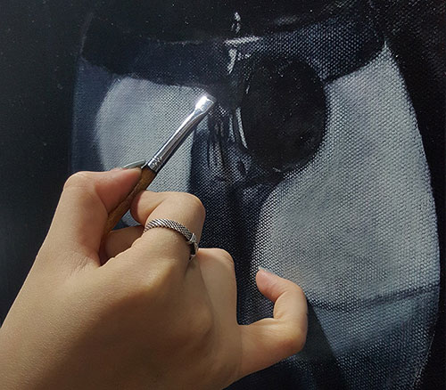 A Singapore contemporary art showcase on modern art space, culture and  academic fine art, classical realism art studies, art studio practices and art classes in Singapore arts scene